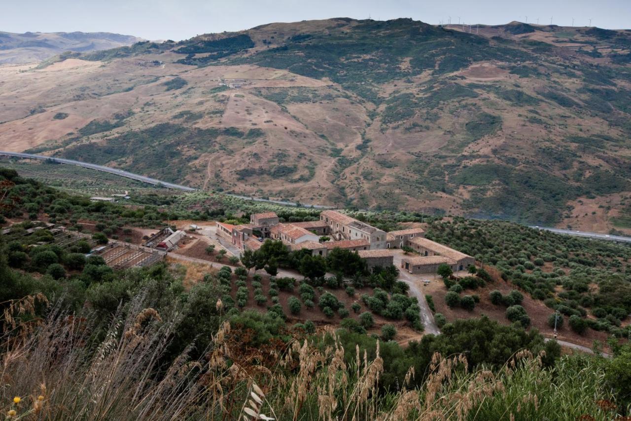 مبيت وإفطار Scillato  La Ferula المظهر الخارجي الصورة